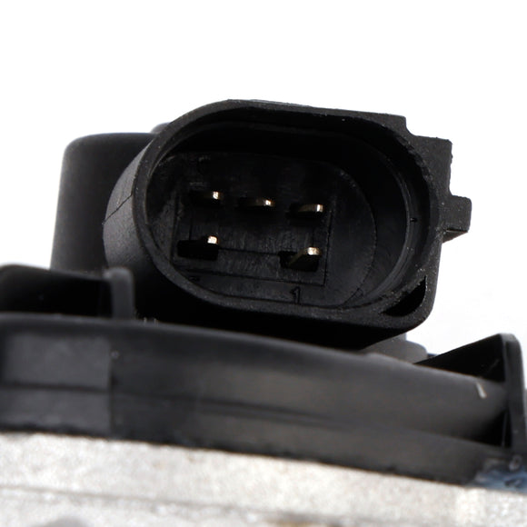 Audi A3 MK2 8P1 8PA Skoda Octavia Mk2 1Z3 1Z5 2.0 FSI EGR Valve 06F131503B