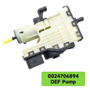 Freightliner Sprinter 2500 3500 0024706894 Diesel Exhaust Fluid DEF Pump-5
