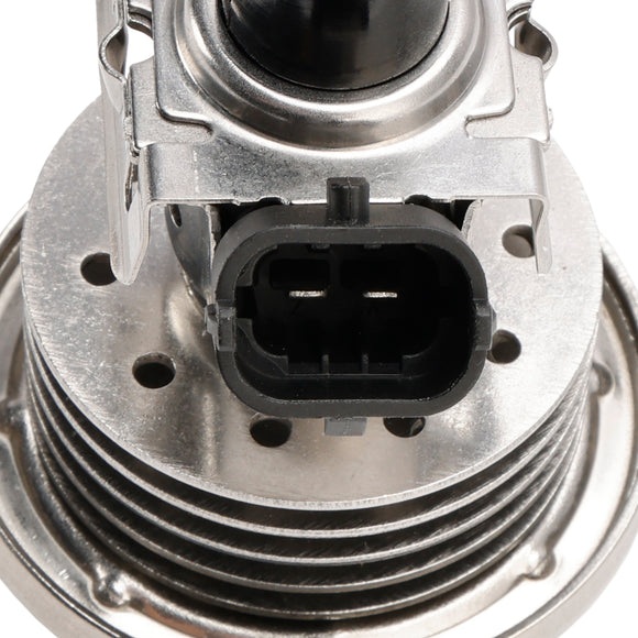 Mercedes Benz Vito A0004901013 Diesel Emissions Fluid (DEF) Injector Module