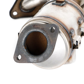 Convertisseur catalytique pour collecteur d'échappement Hyundai Accent 1,6 L (2012-2017) - 0